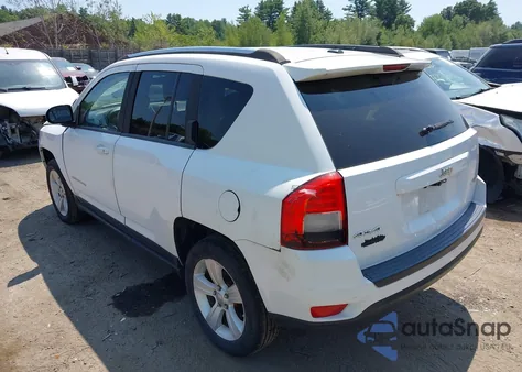2012 Jeep Compass Latitude из США, поврежденный, VIN 1C4NJDEB0CD638055